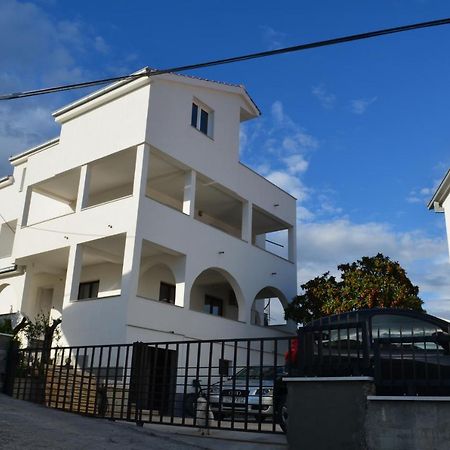Apartmani Rita Slatine Buitenkant foto