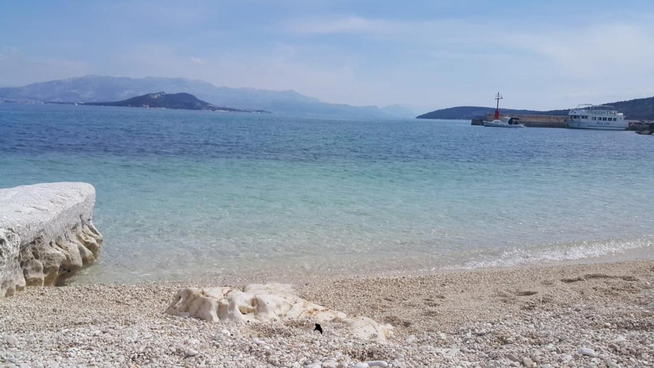 Apartmani Rita Slatine Buitenkant foto