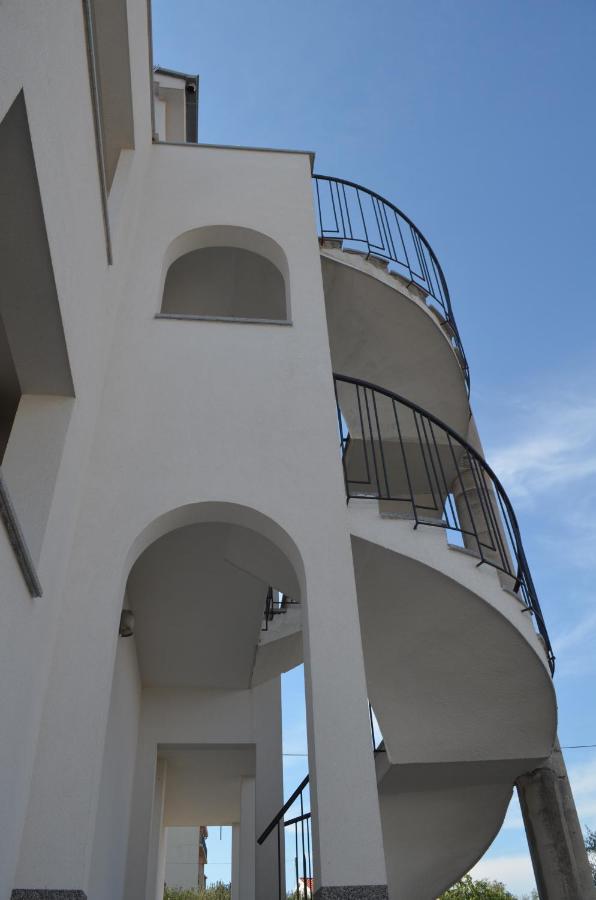 Apartmani Rita Slatine Buitenkant foto