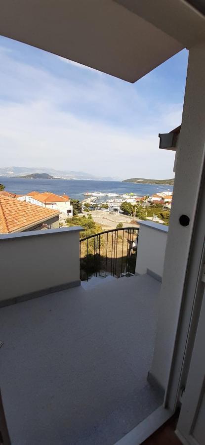 Apartmani Rita Slatine Buitenkant foto