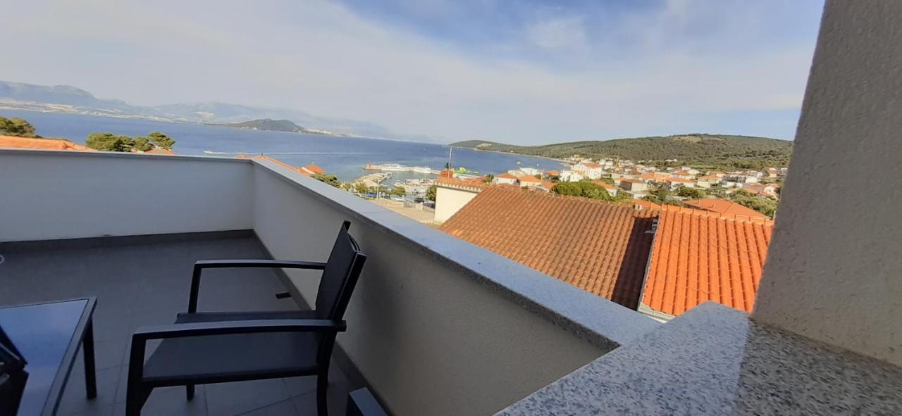 Apartmani Rita Slatine Buitenkant foto