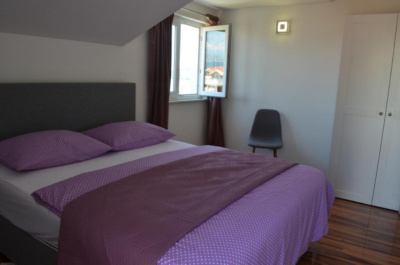Apartmani Rita Slatine Buitenkant foto