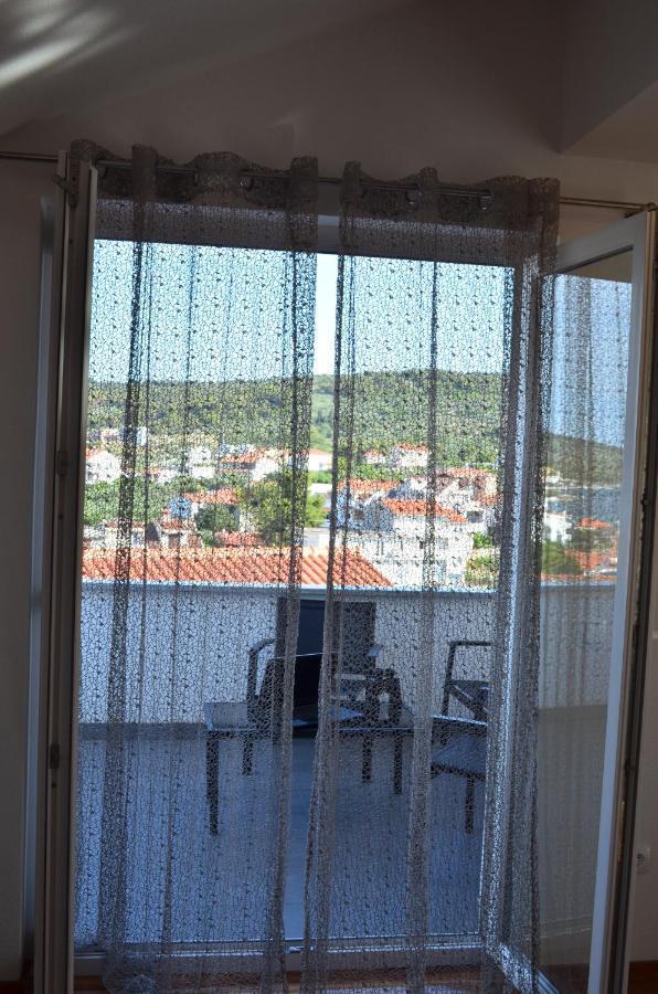Apartmani Rita Slatine Buitenkant foto