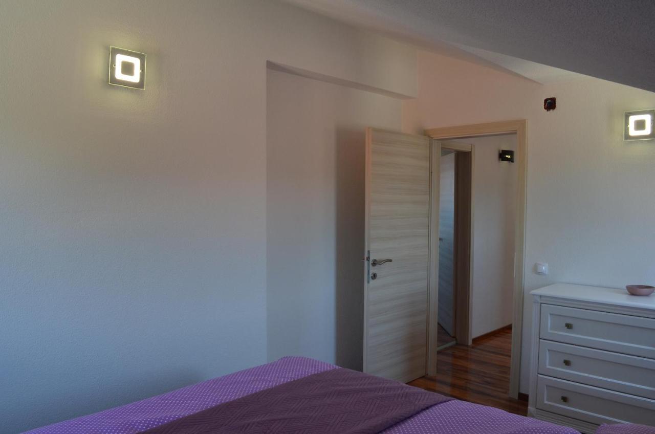 Apartmani Rita Slatine Buitenkant foto