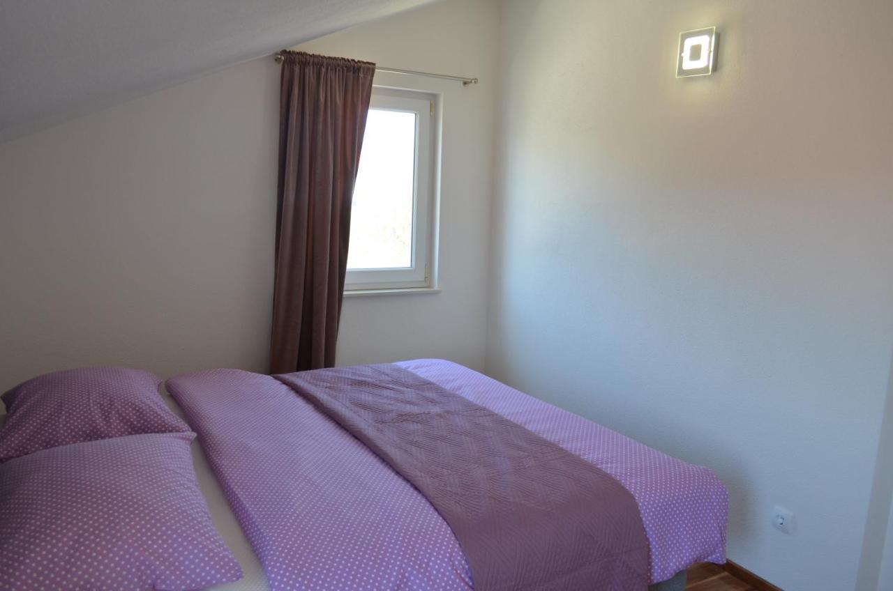 Apartmani Rita Slatine Buitenkant foto