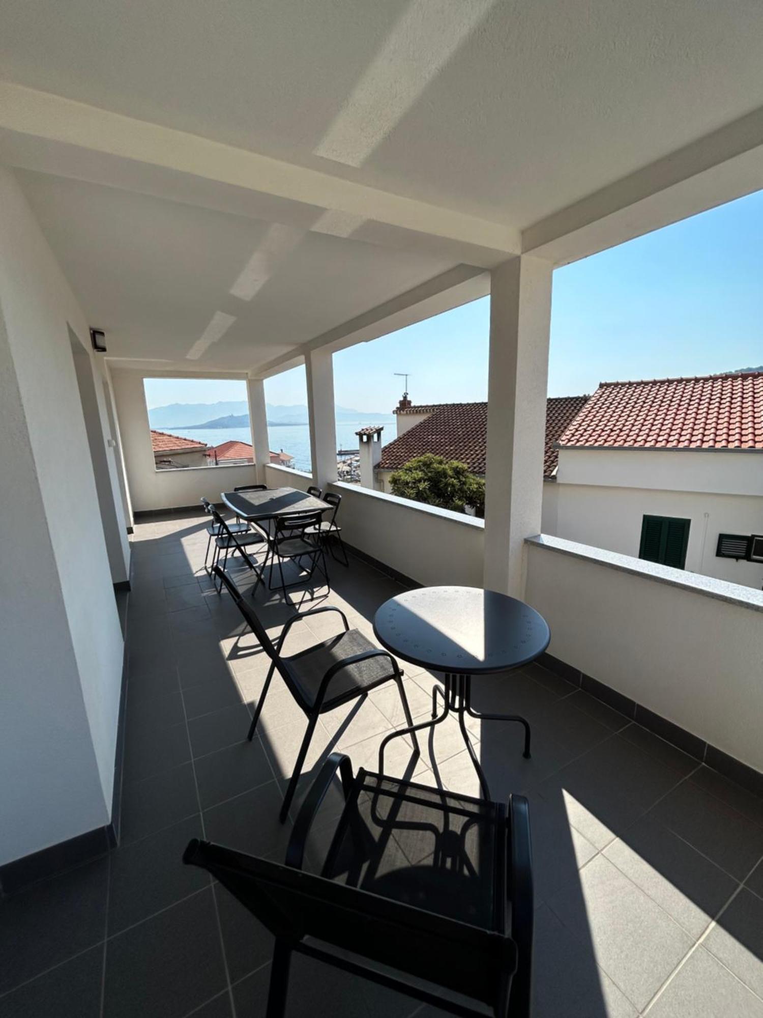 Apartmani Rita Slatine Buitenkant foto