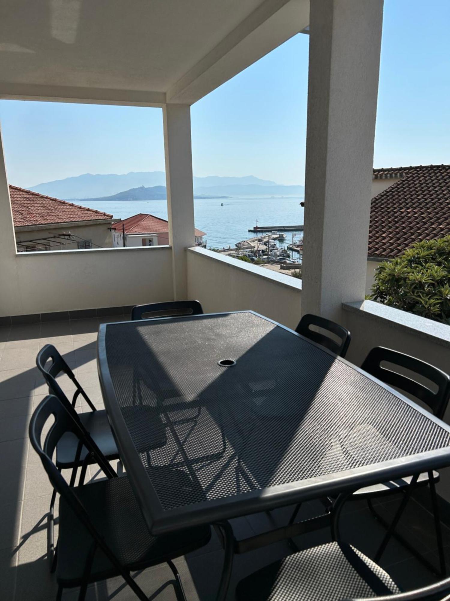 Apartmani Rita Slatine Buitenkant foto