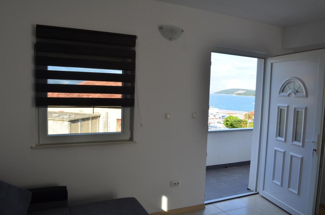 Apartmani Rita Slatine Buitenkant foto